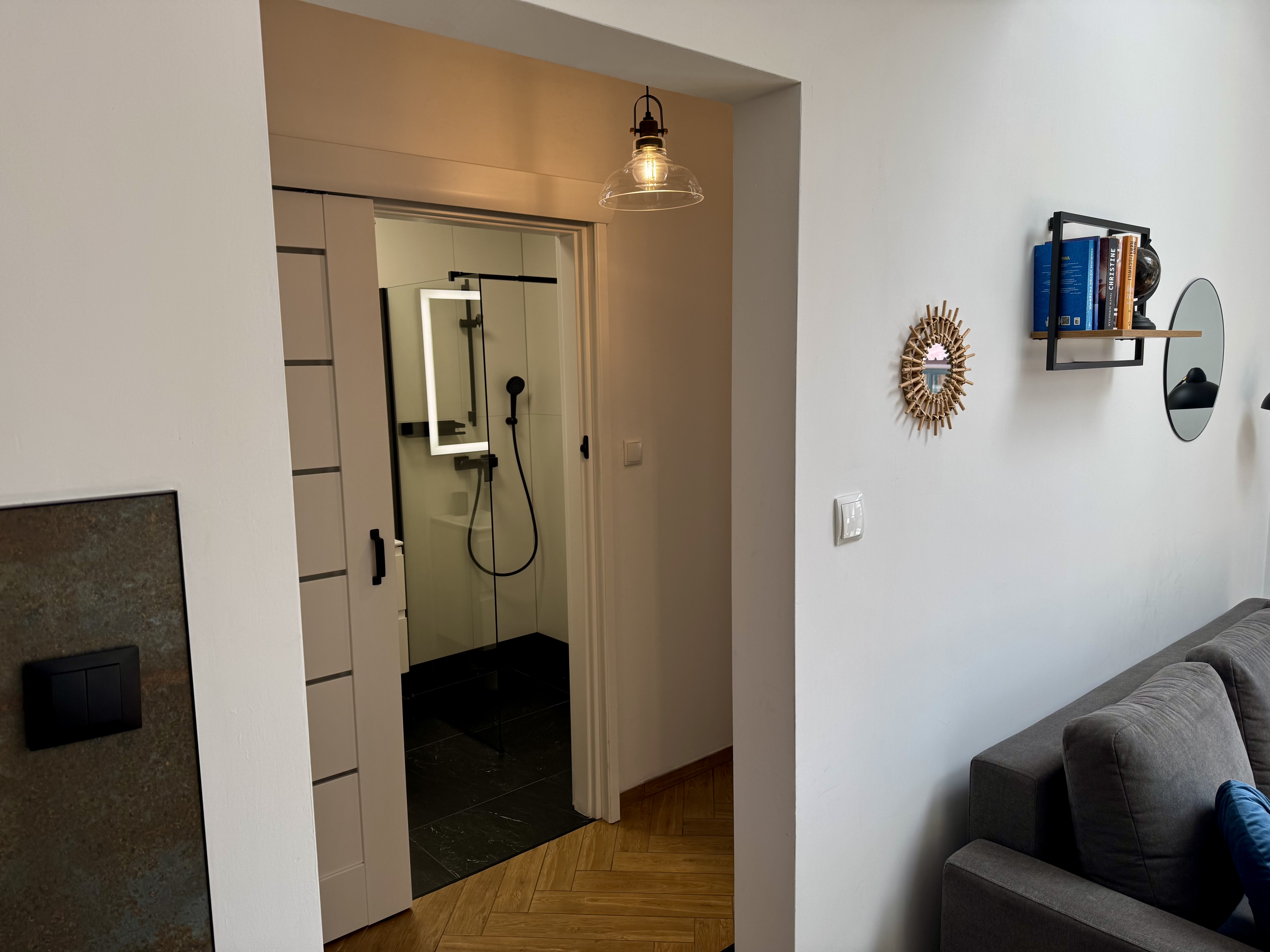 korytarz apartament morze